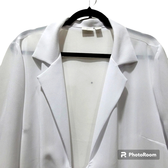 Cato Size 18/20W White Coverup Beach VCAY Sheer Tie String - Picture 3 of 6